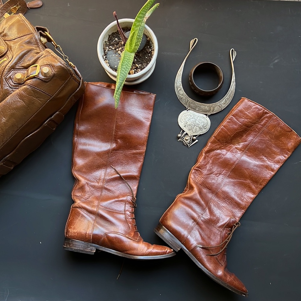 Vintage brown leather boots